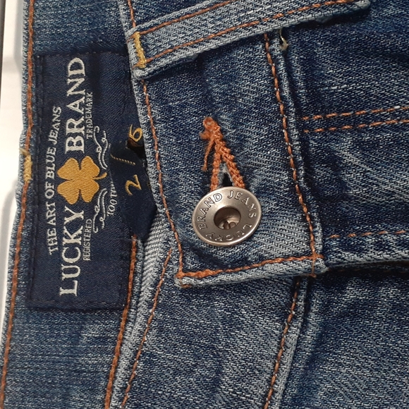 Lucky Brand Zoe Skinny Jeans Distressed ripped pants Size 2 /26 - Picture 4 of 10